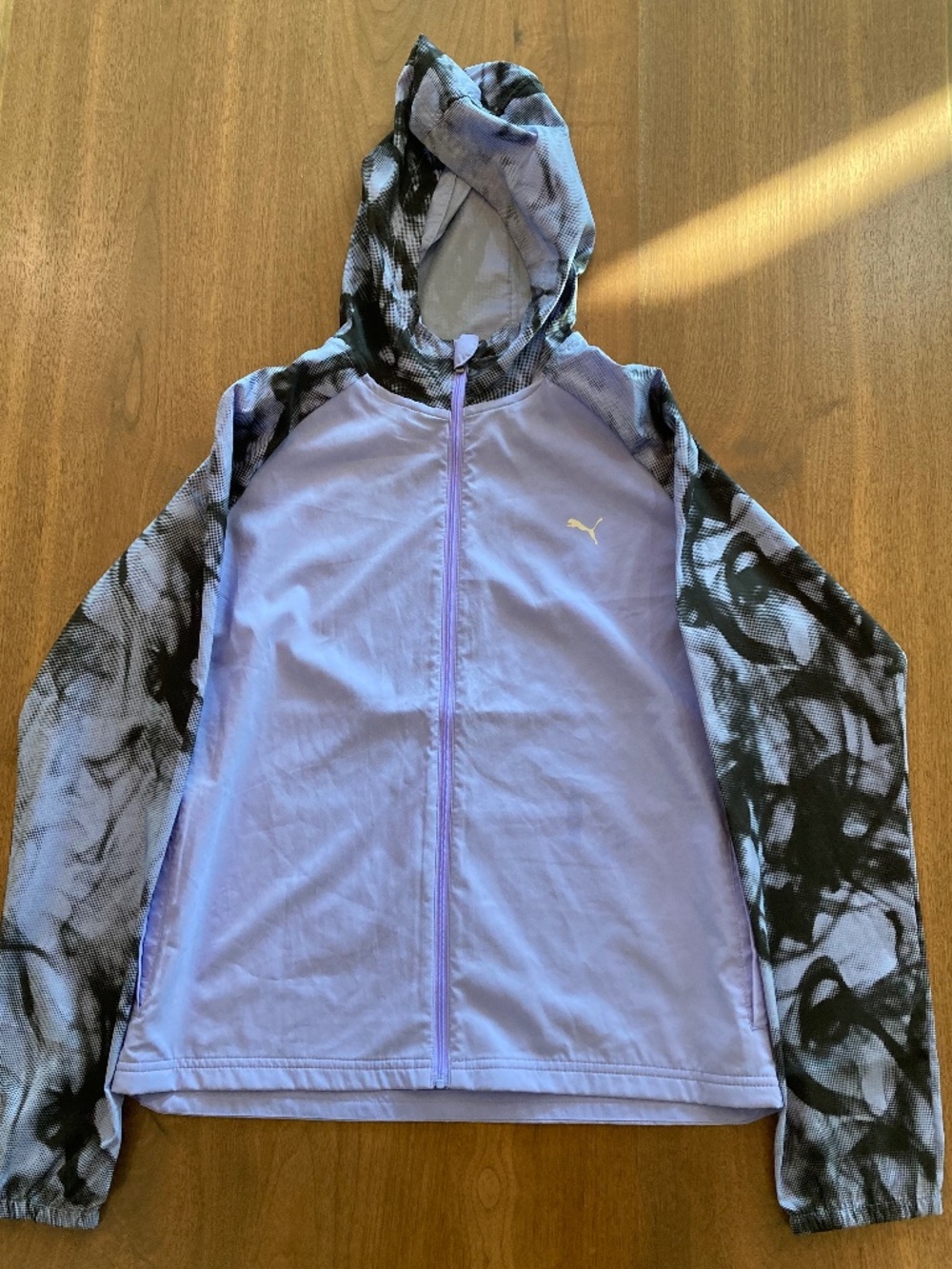 Puma hooded running jacket, Women's M